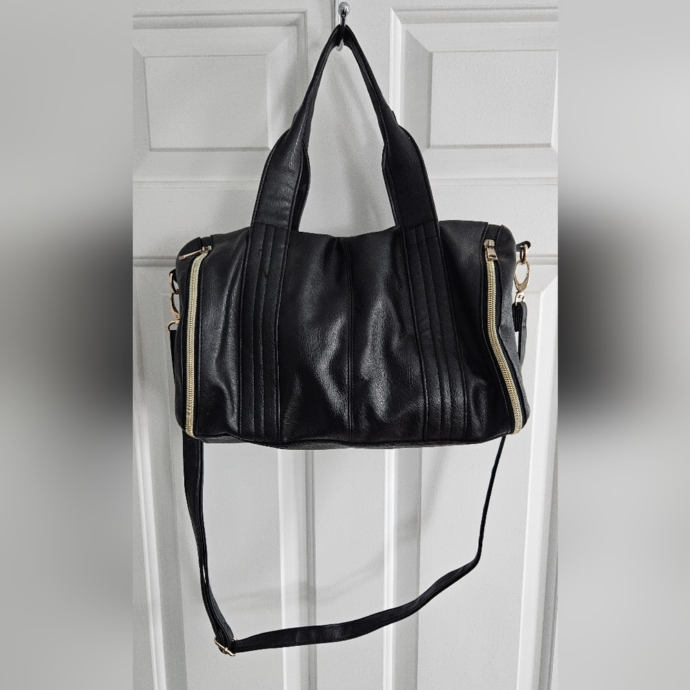 Black Faux Leather Women's Bag with gold zipper accents